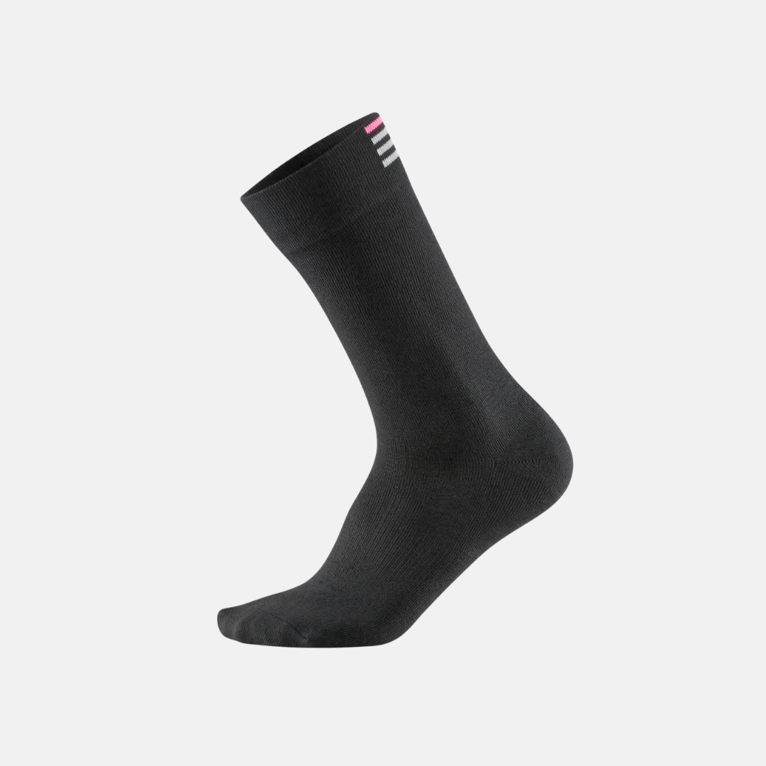 BASIC BLACK SOCKS
