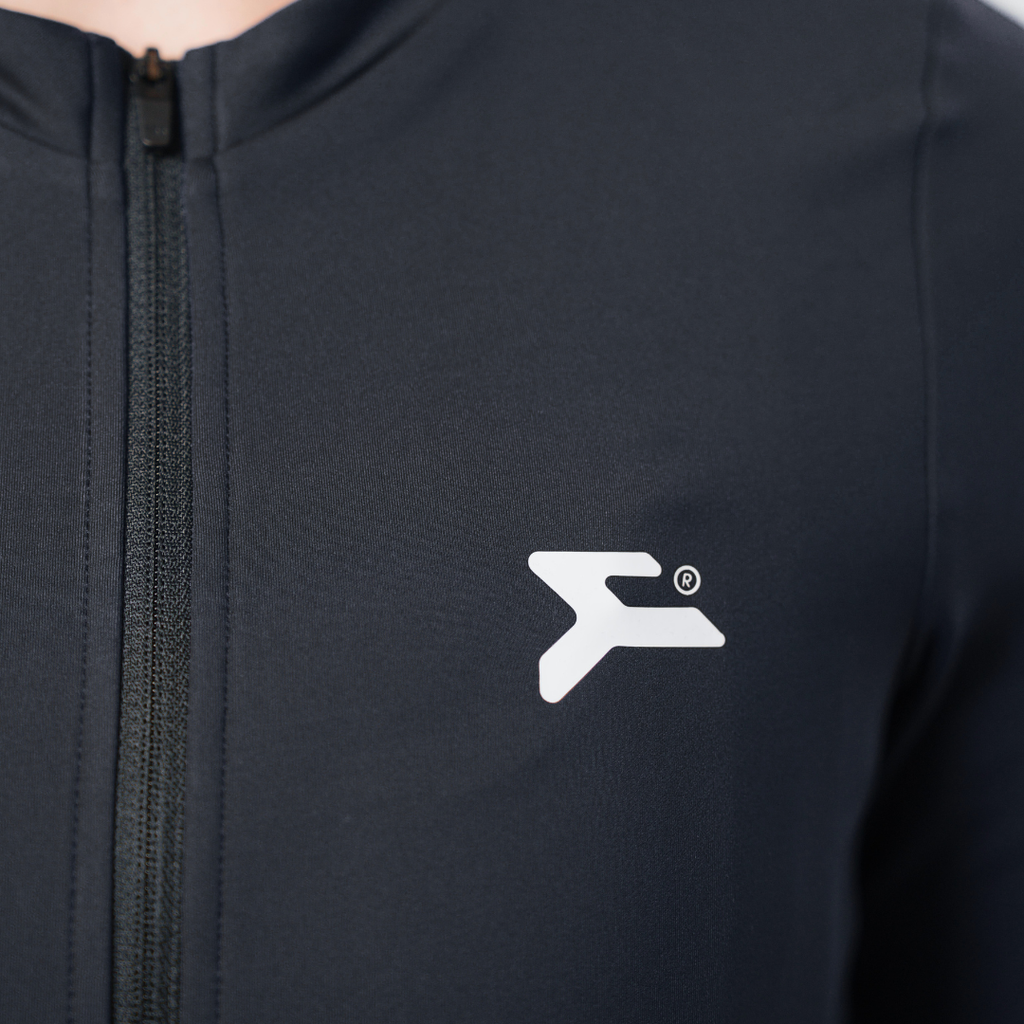 BLACK THERMAL JACKET