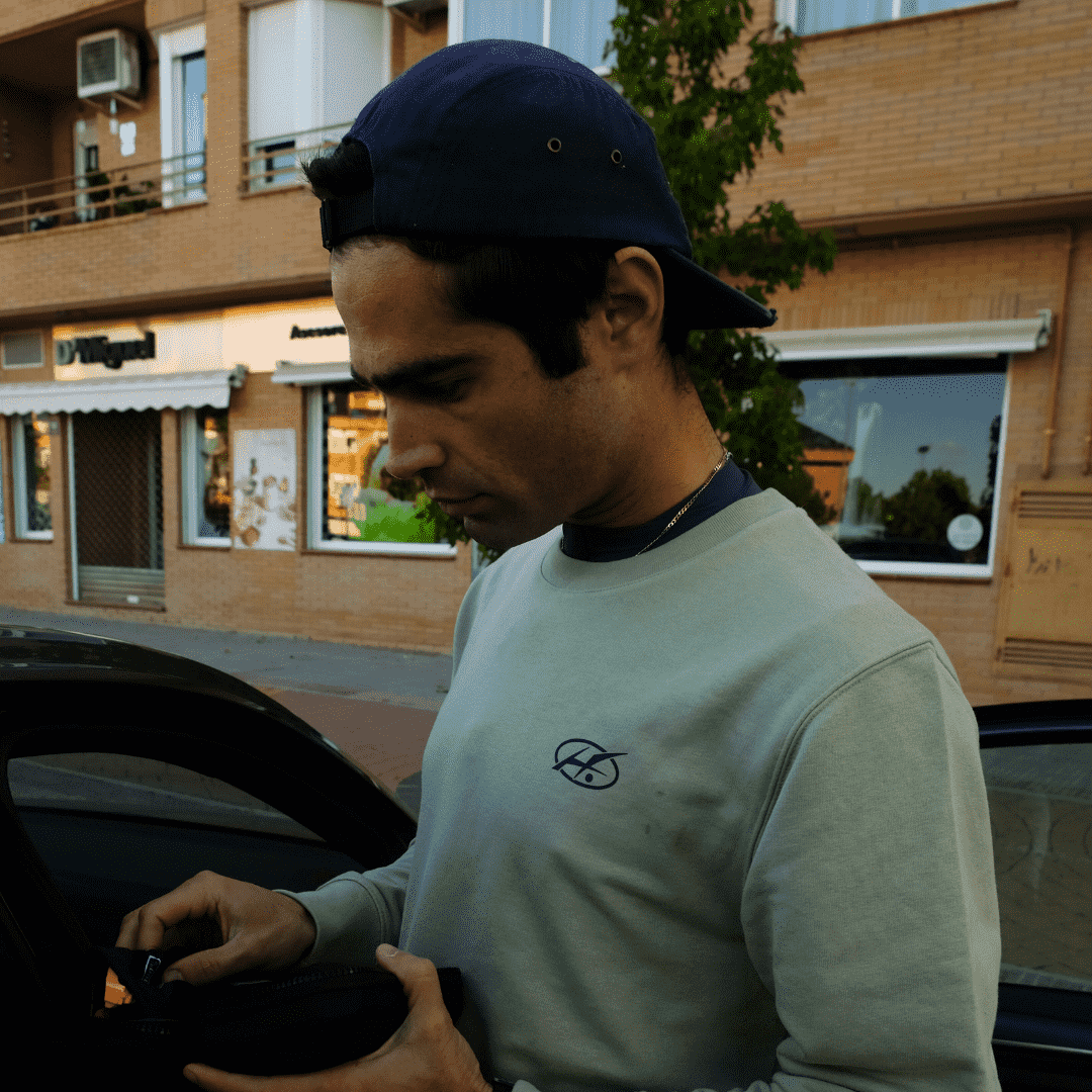 CREWNECK THE RELAYERS