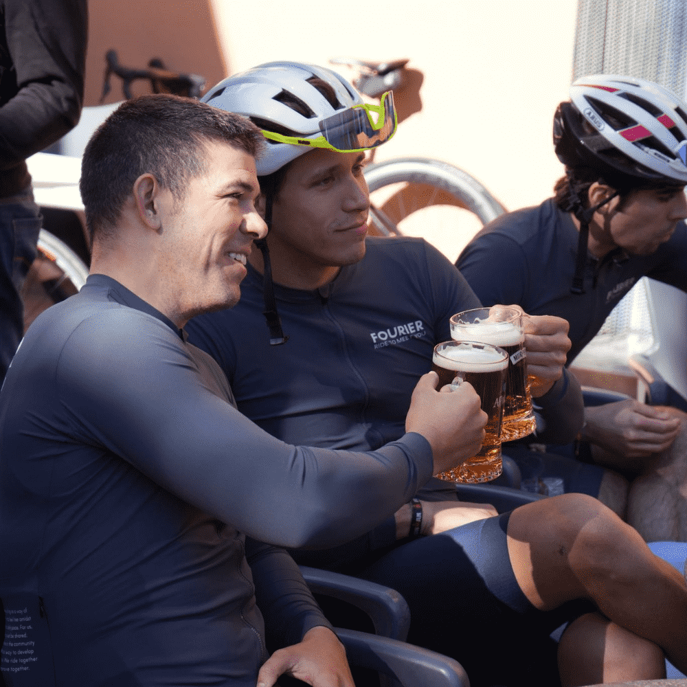 MAGLIA A MANICHE LUNGHE CALPE