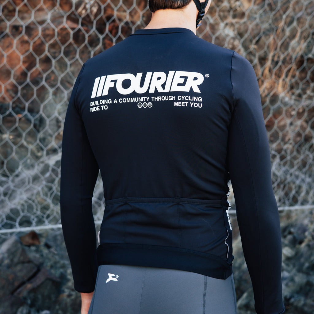 FLEECE BLACK