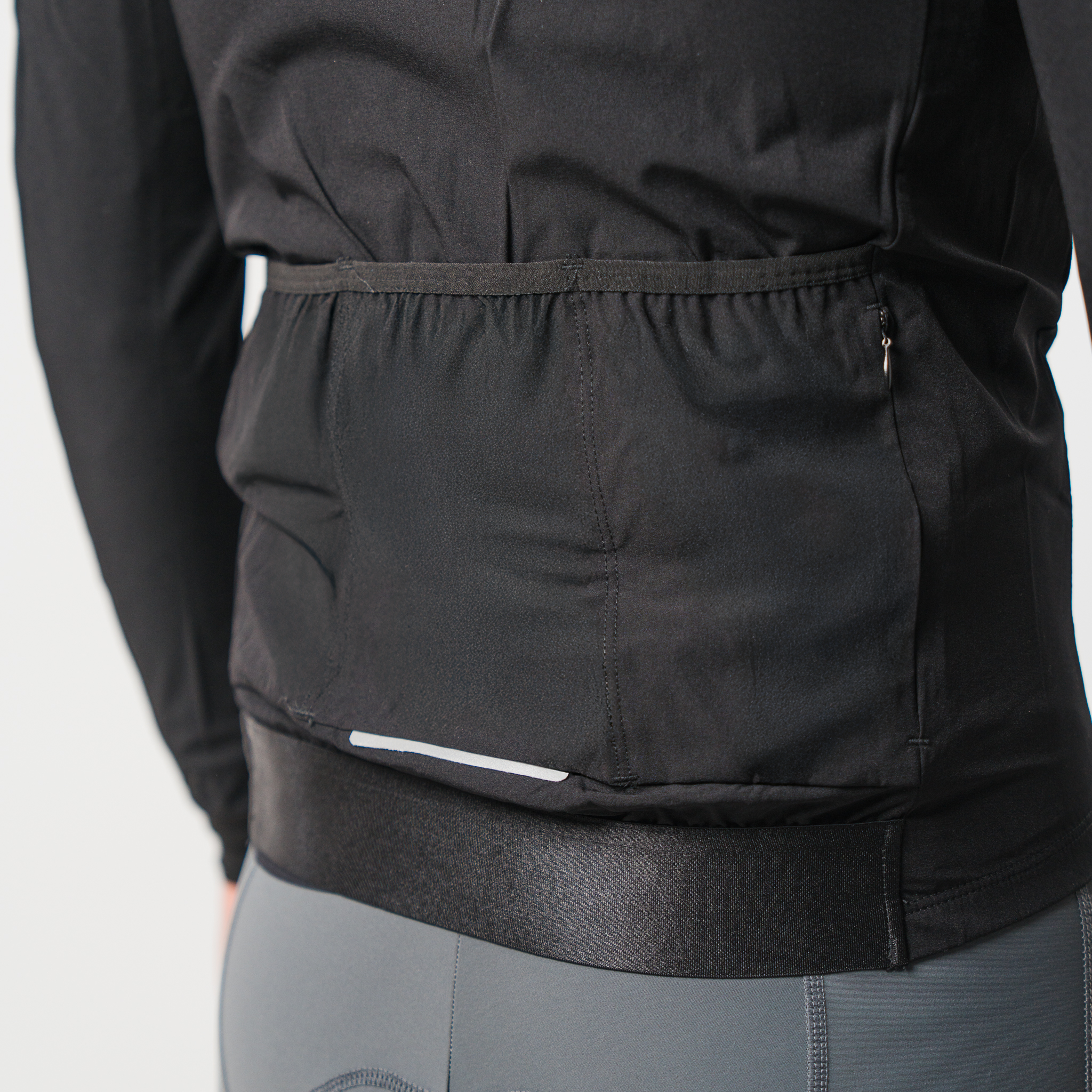 CORTAVIENTOS AERO NEGRO