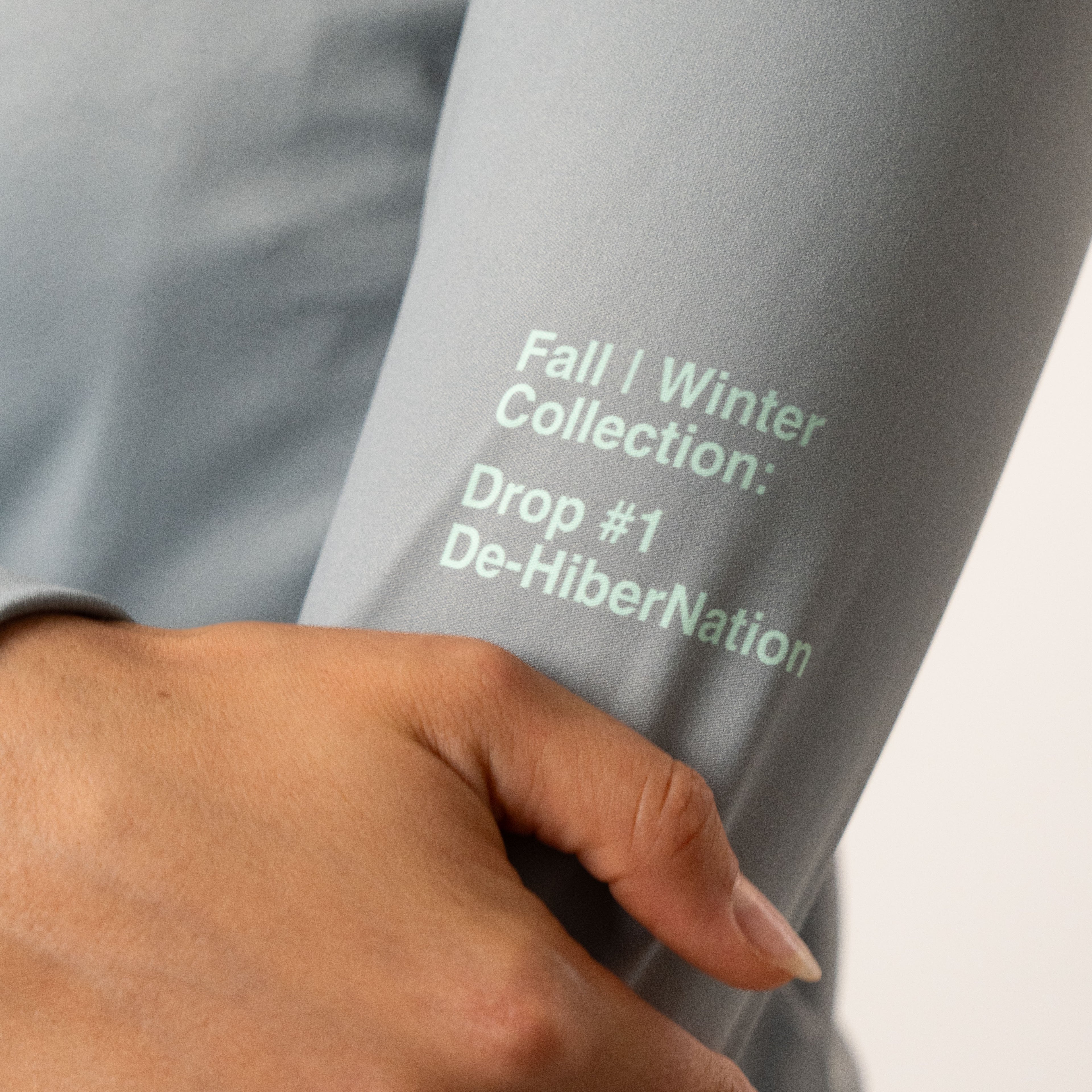 [De-H] FLEECE GRIS PLOMO