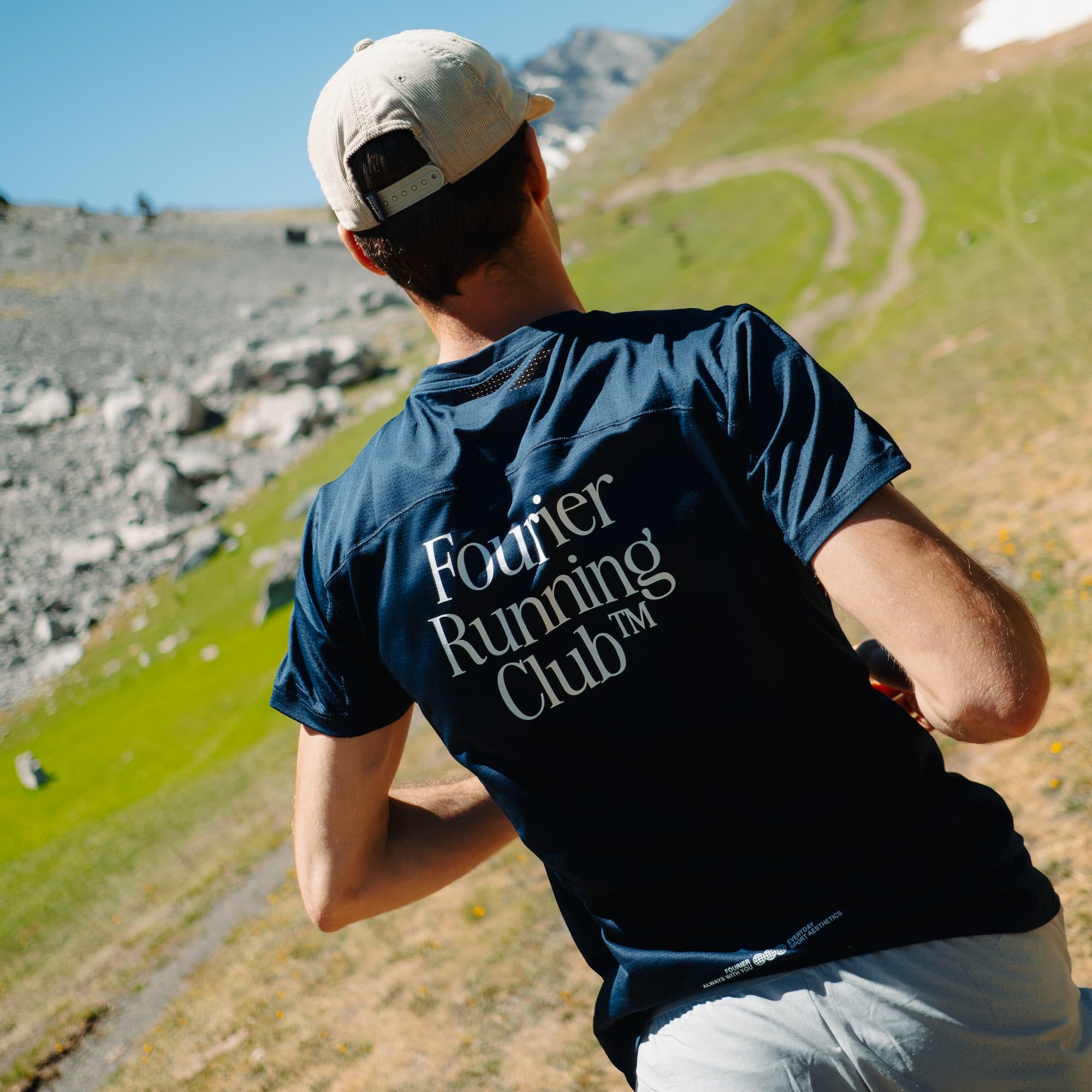 RUNNING T-SHIRT AZUL MARINO HOMBRE